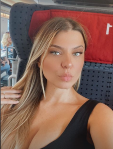 Foto tratta da Account Instagram Rike Roci