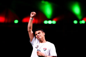 Fluminense Unveils Thiago Silva As New Player