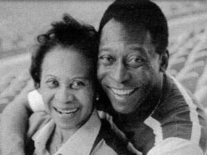 Pelé con la madre Doña Celeste - Tratto da Instragram