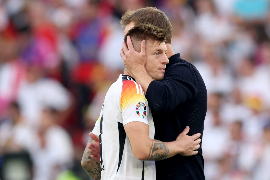 Spagna-Germania - Kroos abbraccia Nagelsmann (Photo by Alexander Hassenstein/Getty Images)
