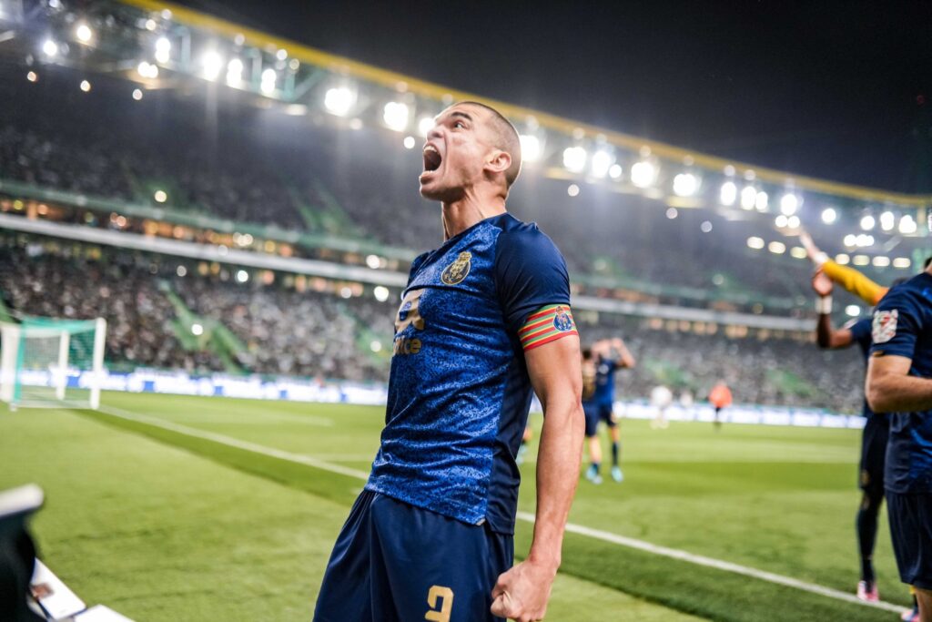 Il Porto saluta Pepe