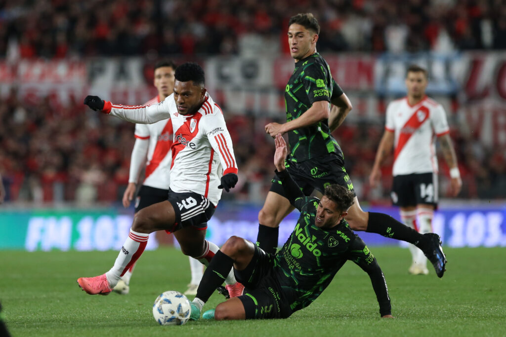 River Plate v Sarmiento - Liga Profesional 2024