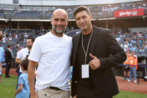 Guardiola dopo la multa sui ritardi all'intervallo: "Farò discorsi più brevi"