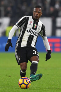 Patrice Evra condannato a 12 mesi di carcere per abbandono familiare