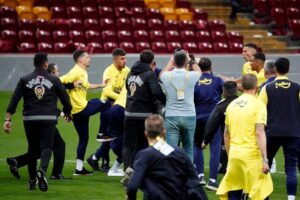 DERBY DIRETTORE PICCHIATO