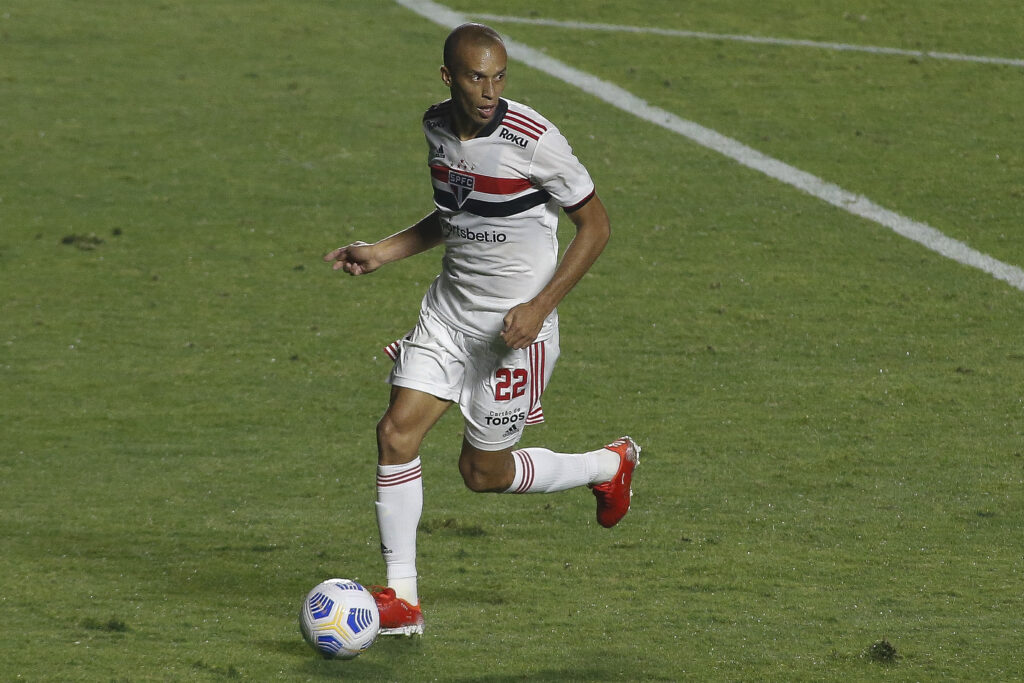 Sao Paulo  v Atletico Mineiro - Brasileirao 2021