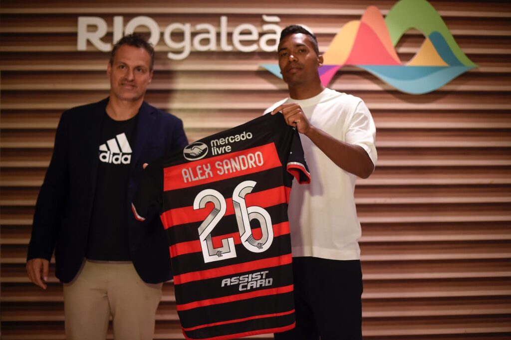 Flamengo, ecco Alex Sandro: "Indossare questa maglia è inspiegabile"