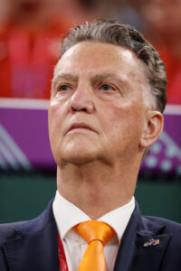 Van Gaal parla della sua salute e scherza: "Non posso più fare l'amore..."