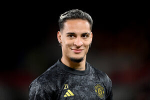 Brentford FC v Manchester United - Premier League