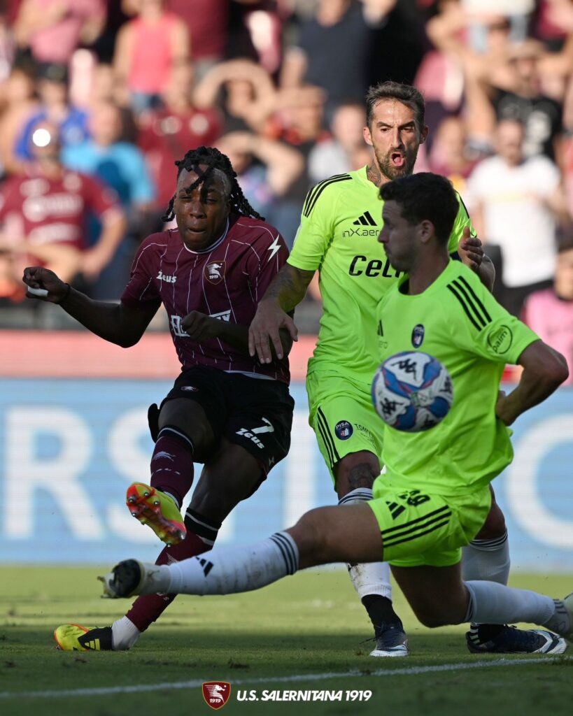 Salernitana, stadio vietato a spettatori scorretti per l'intero campionato