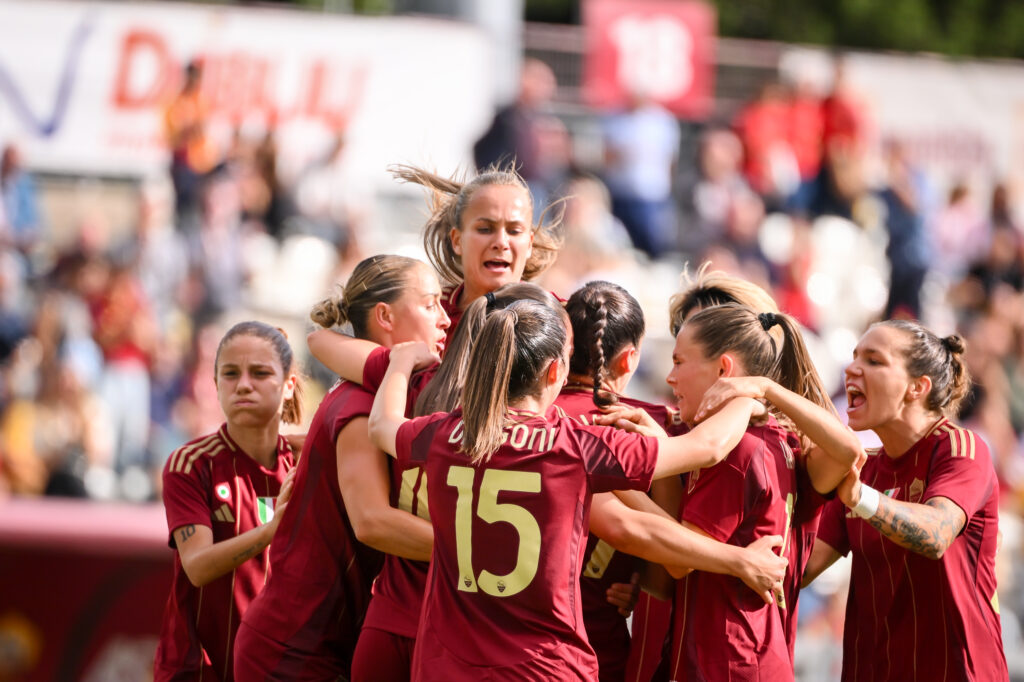 Esultanza Roma Women