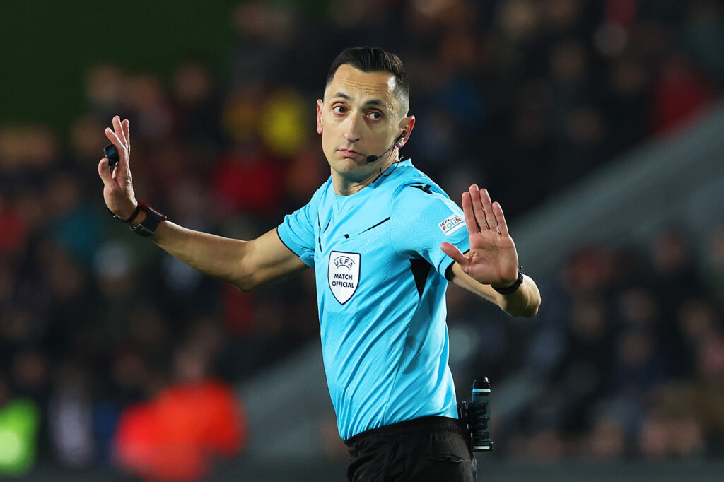 Josè Maria Sanchez Martinez, arbitro de El Clasico tra Real Madrid e Barcellona