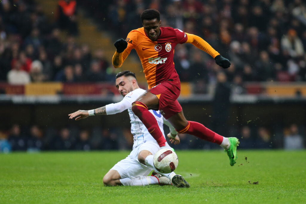 Galatasaray v Rizespor - Turkish Super League