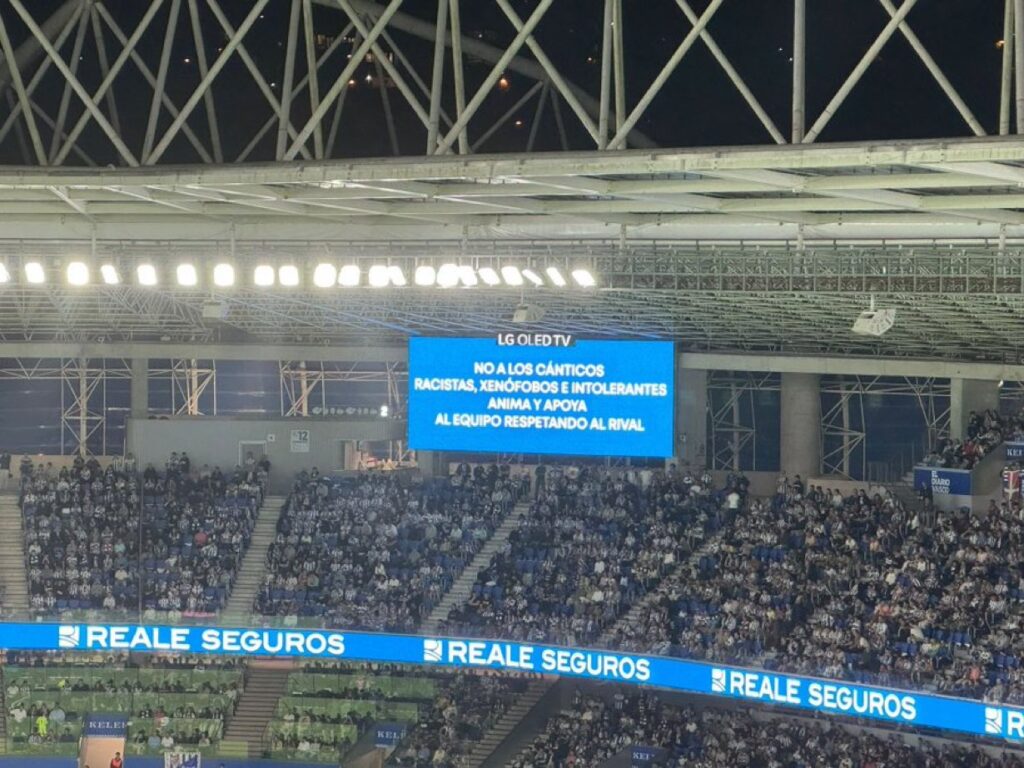 All'Anoeta gridano "Griezmann, muori" in Real Sociedad-Atletico Madrid