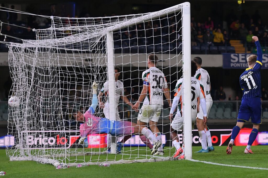 L'autogoal di Joronen contro il Verona