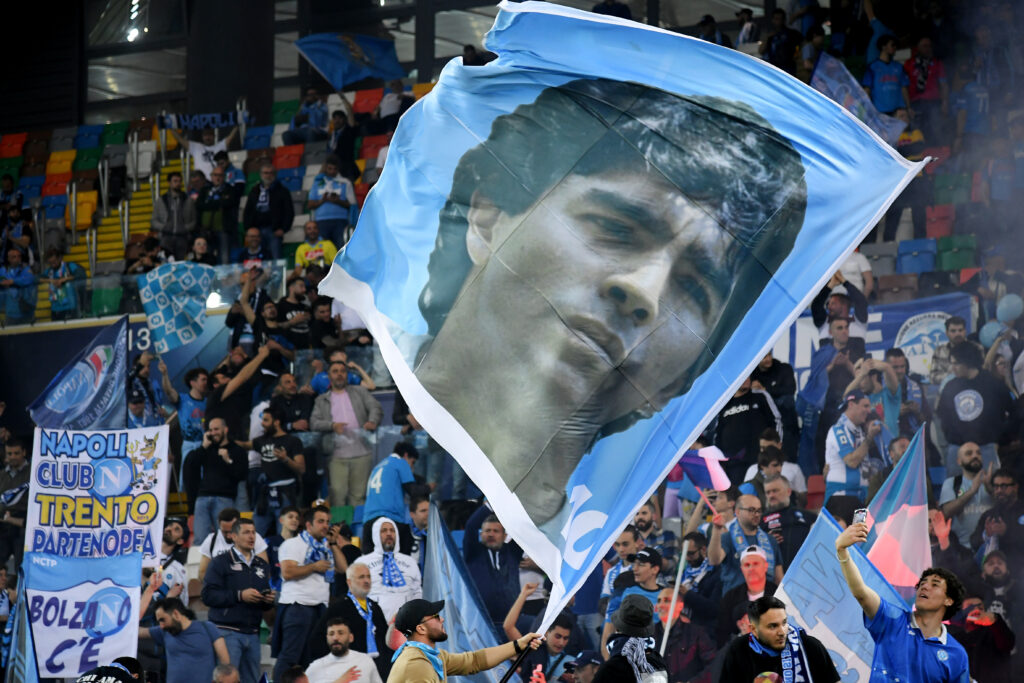 Diego Armando Maradona, per sempre nel cuore dei tifosi del Napoli