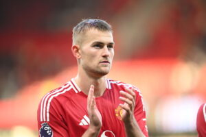 Man United, De Ligt si rammarica: "Ten Hag non è stato fortunato"