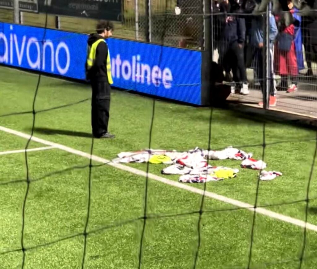 maglie calciatori crotone