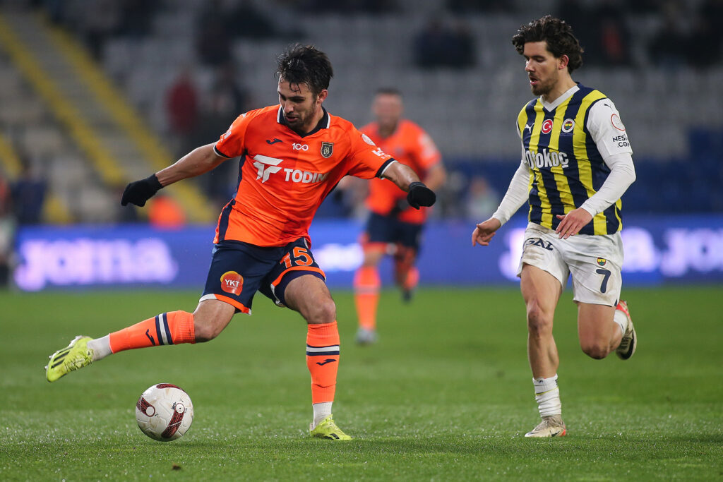 Basaksehir v Fenerbahce - Turkish Super League