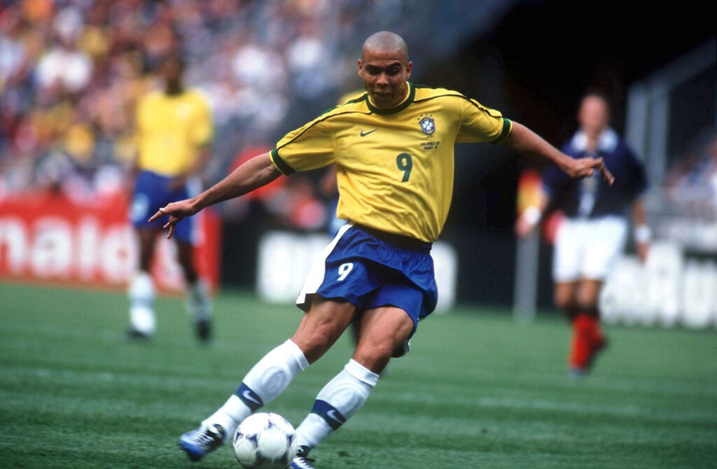 Brasile Cile Ronaldo Zamorano