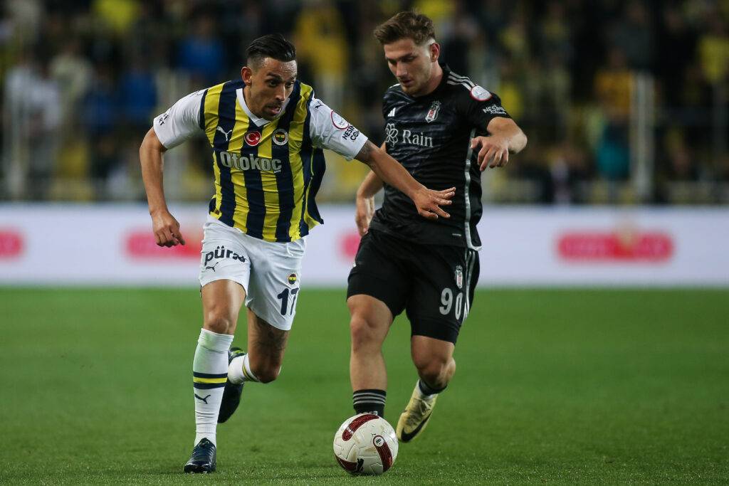 Fenerbahce v Besiktas - Turkish Super League