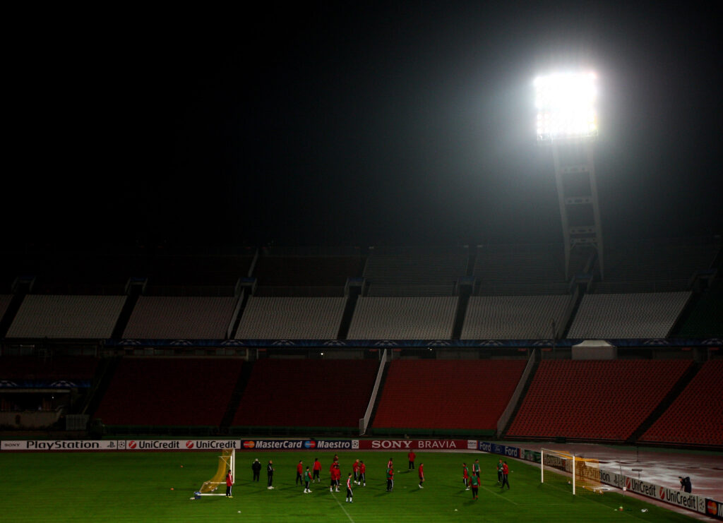 Debrecen &amp; Liverpool Training &amp; Press Conference