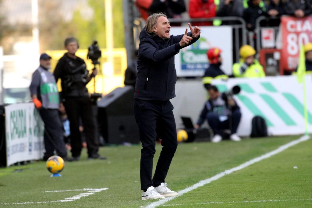 L'allenatore del Cagliari Davide Nicola