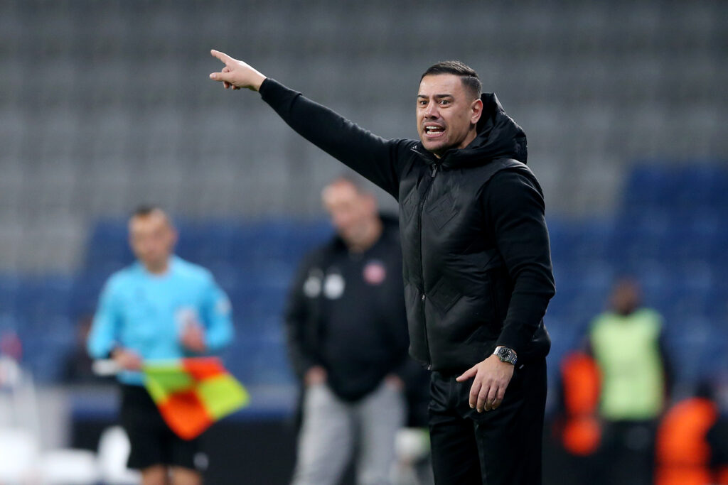 Basaksehir Fenerbahce dove vedere tv streaming