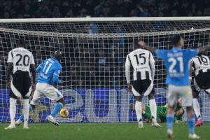 gettyimages-2195906138-594x594