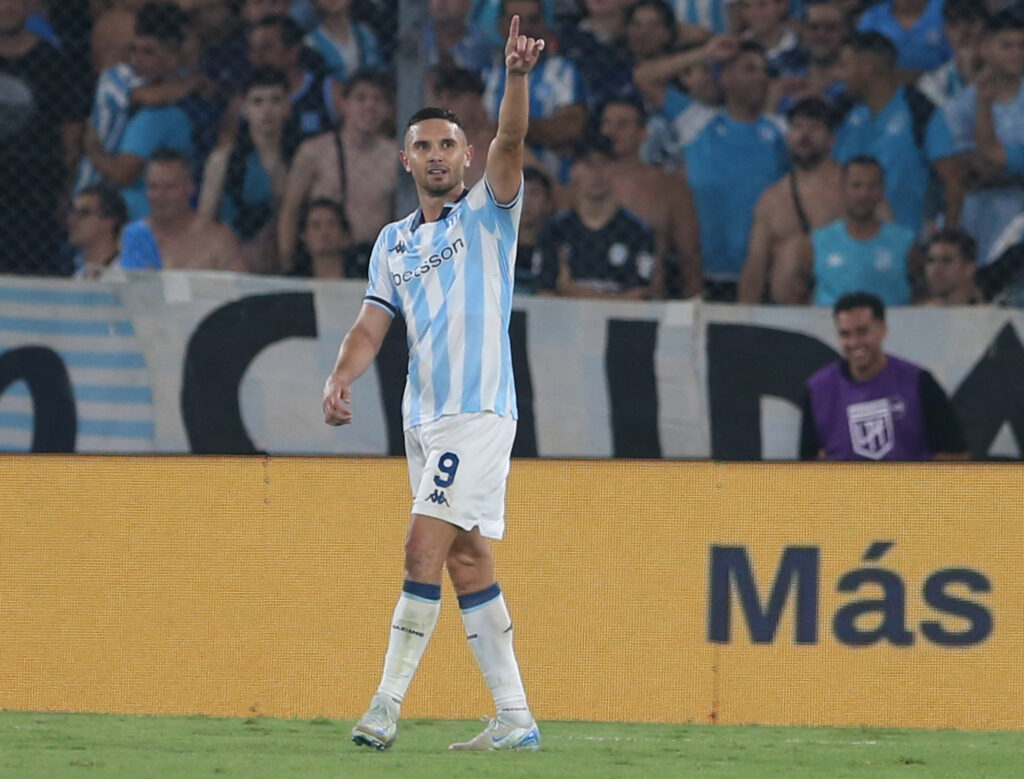 Racing Club v Boca Juniors - Torneo Apertura Betano 2025