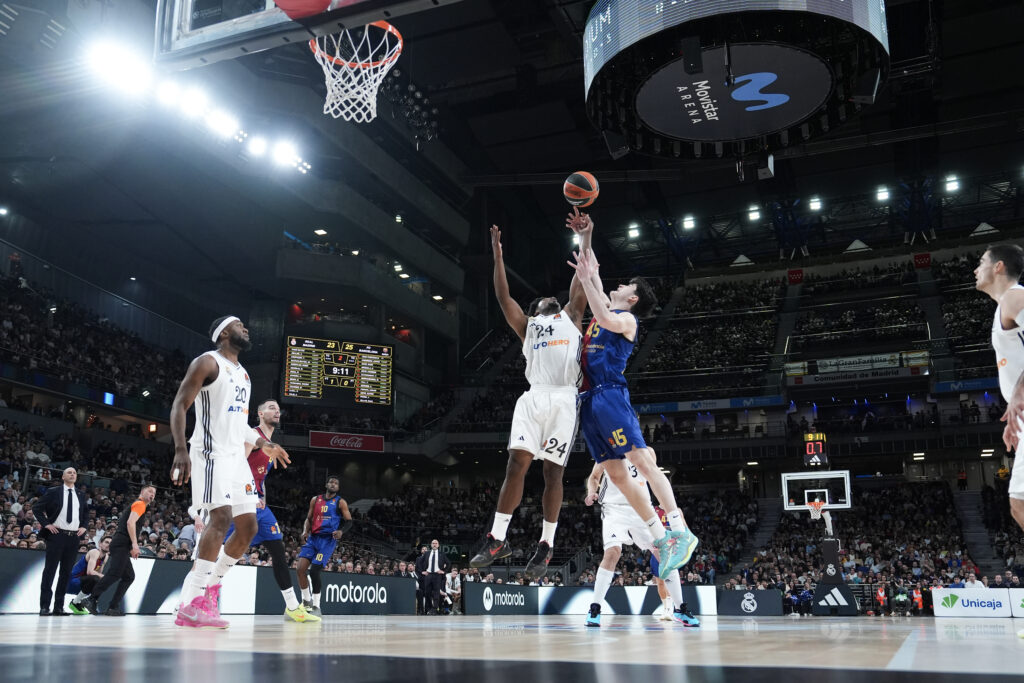 Real Madrid v FC Barcelona - Turkish Airlines EuroLeague