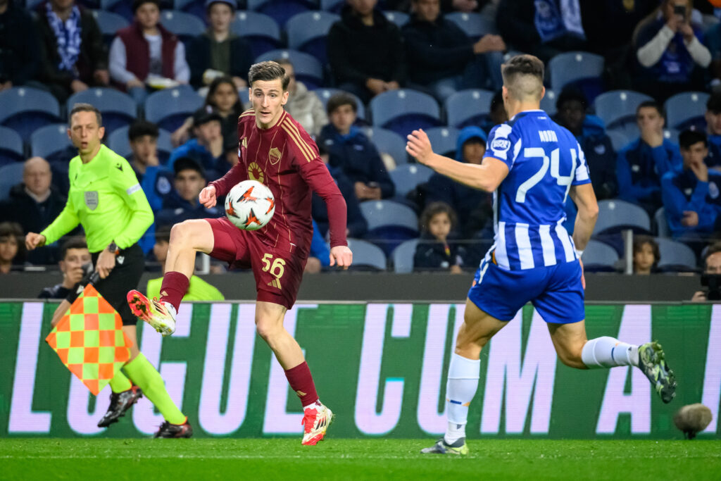 FC Porto v AS Roma - UEFA Europa League 2024/25 League Knockout Play-off First Leg