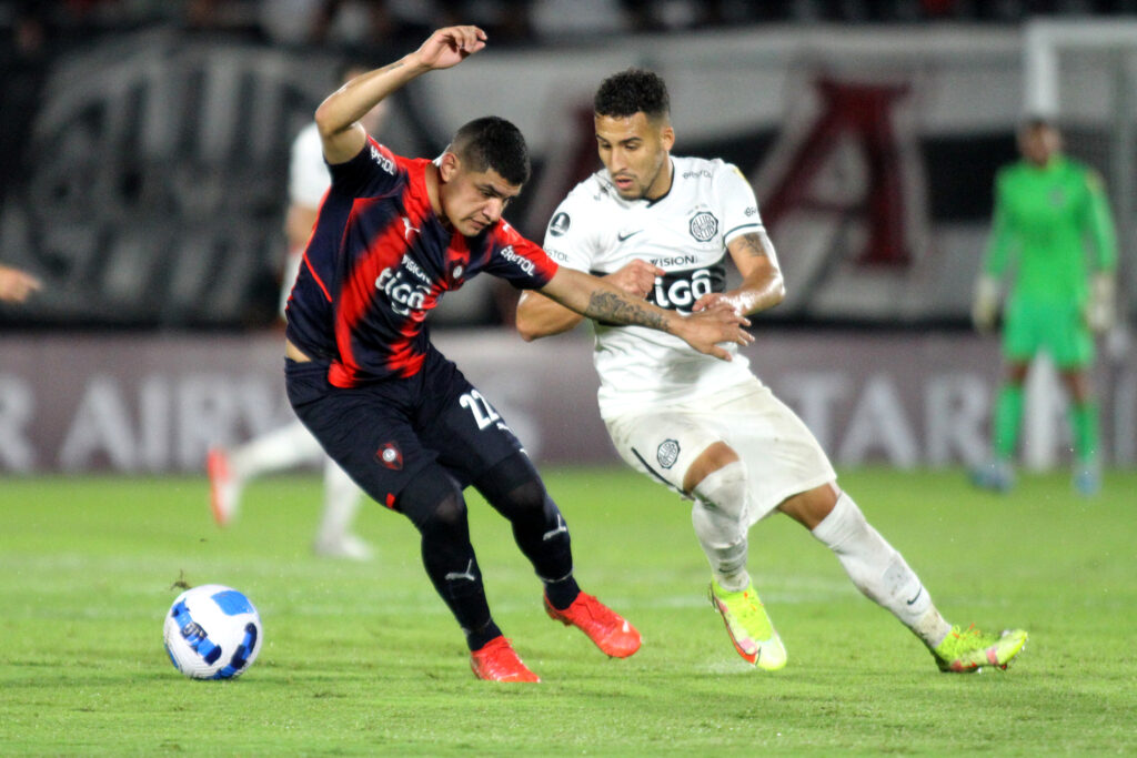 Olimpia v Cerro Porteño - Copa CONMEBOL Libertadores 2022