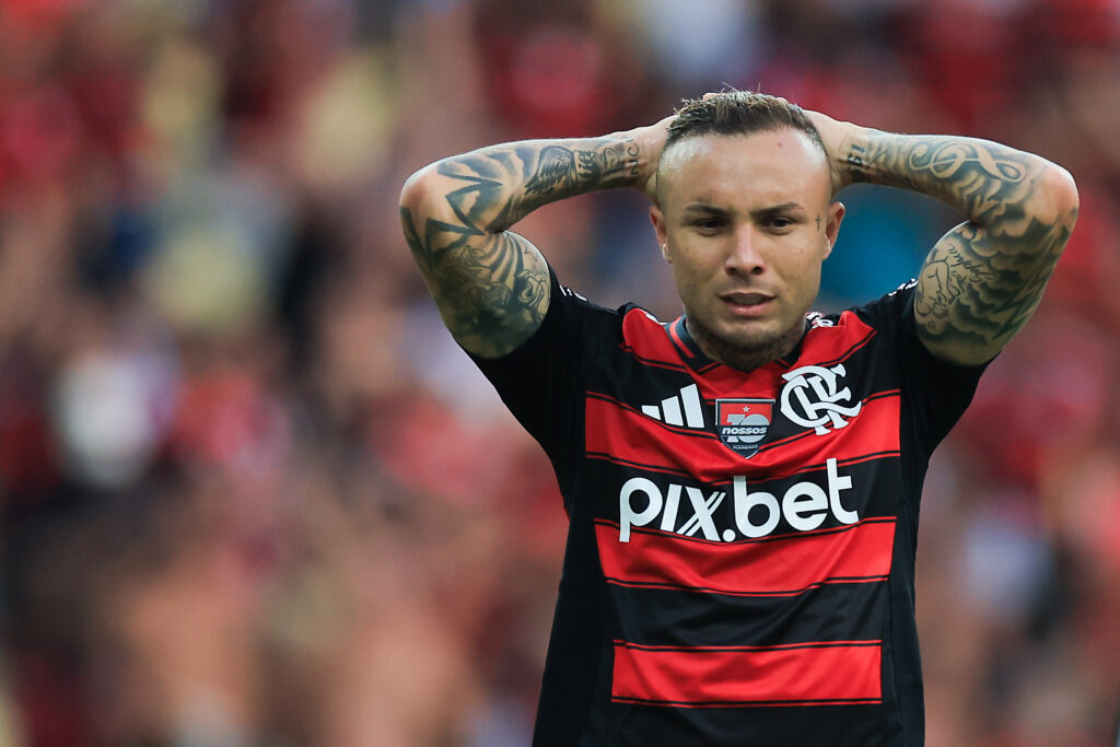 Fluminense v Flamengo - Campeonato Carioca 2025