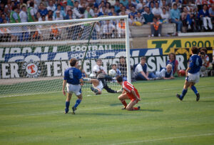 gettyimages-105630773-594x594