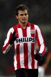 20f61e86674e82cd45e87369b34274c0