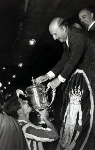 gettyimages-82139049-594x594