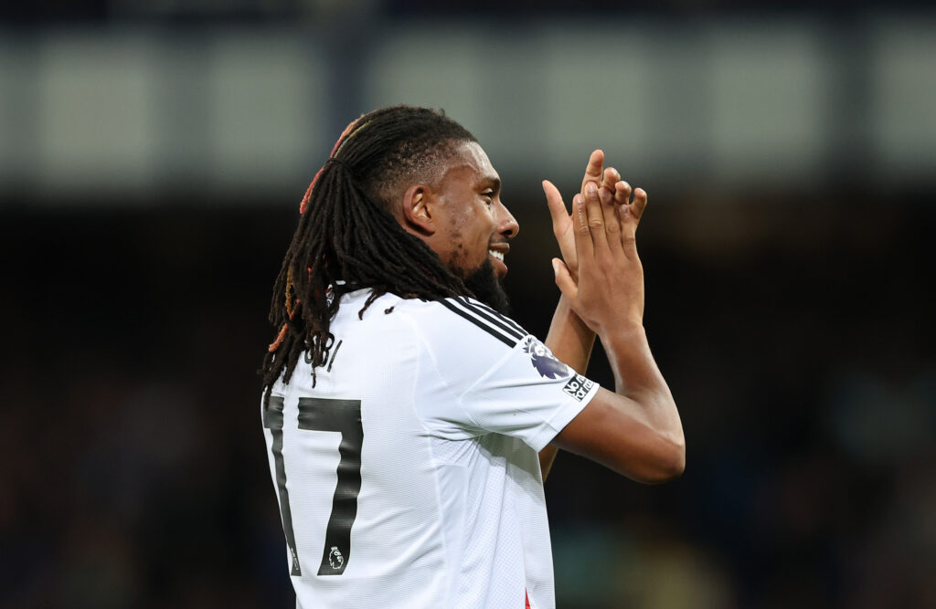 Everton FC v Fulham FC - Premier League