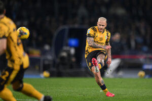 gettyimages-2202693305-594x594