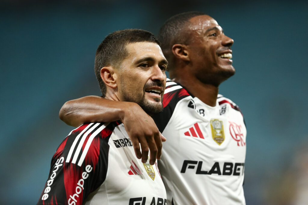 Gremio v Flamengo - Brasileirao 2025