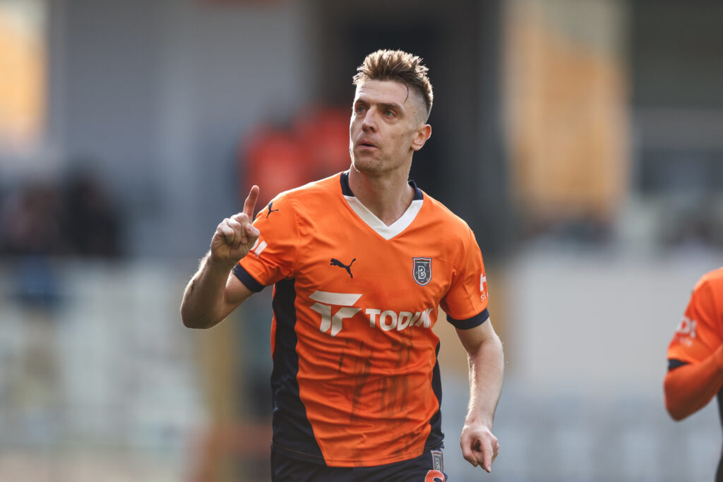 besiktas basaksehir dove vedere tv streaming