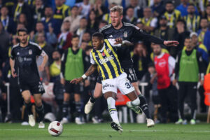 Fenerbahce v Besiktas - Turkish Super League