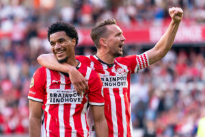 gettyimages-2214472050-594x594