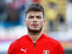 gettyimages-1062841360-594x594