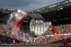 1. FSV Mainz 05 v Eintracht Frankfurt - Bundesliga