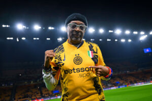 FC Internazionale Milano v Feyenoord - UEFA Champions League 2024/25 Round of 16 Second Leg