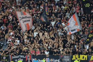 cremonese-premio-regione-lombardia-promozione-serie-a-arvedi-medaglia-pergamena