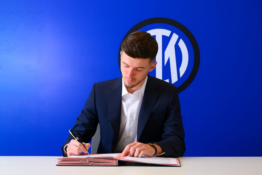 FC Internazionale Unveils New Signing Petar Sucic