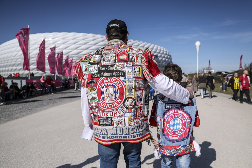 FC Bayern München v Borussia Dortmund - Bundesliga