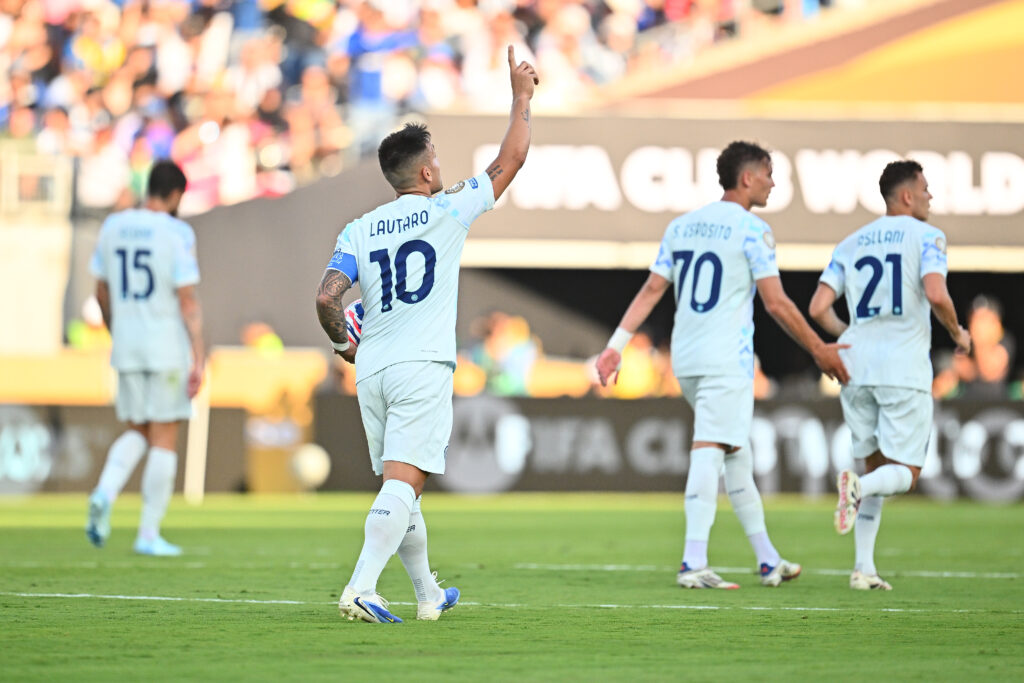 Verso Inter-Urawa Red Diamonds